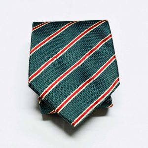 cravatta-verde-righe-rosse-particolare